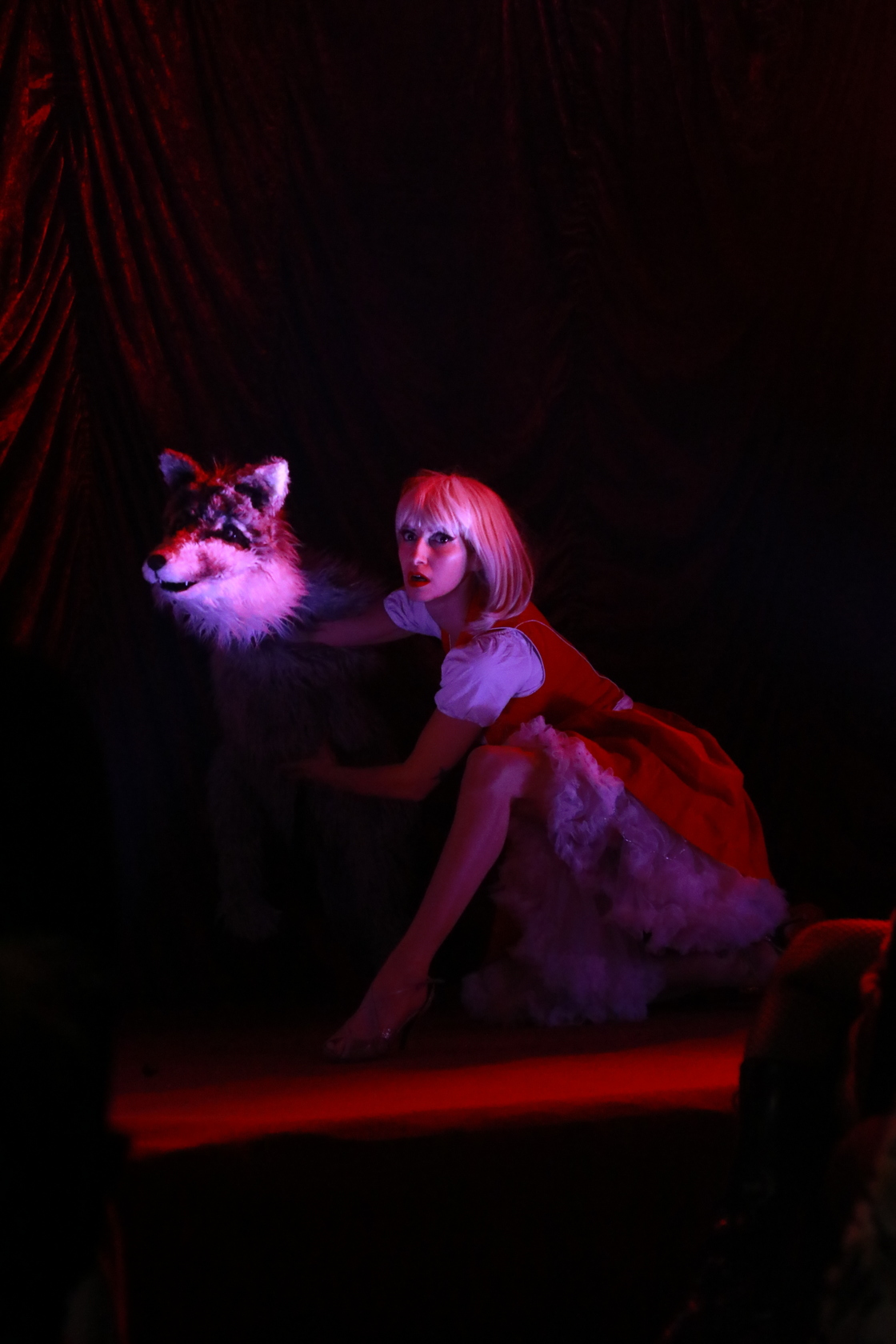 Rotkäppchen Burlesque Rotkäppchen Burlesque