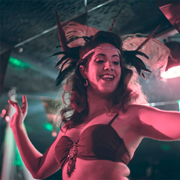 anna-venture-sinfoto